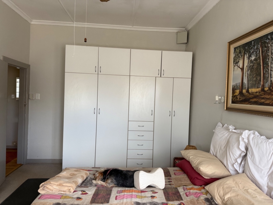 5 Bedroom Property for Sale in Ladismith Western Cape